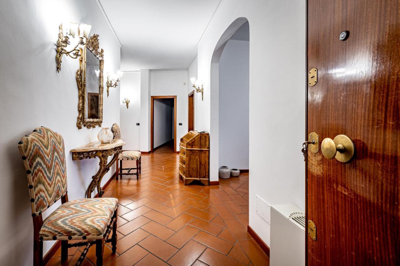 Yid Elegant Apt With Garage Florencie Exteriér fotografie